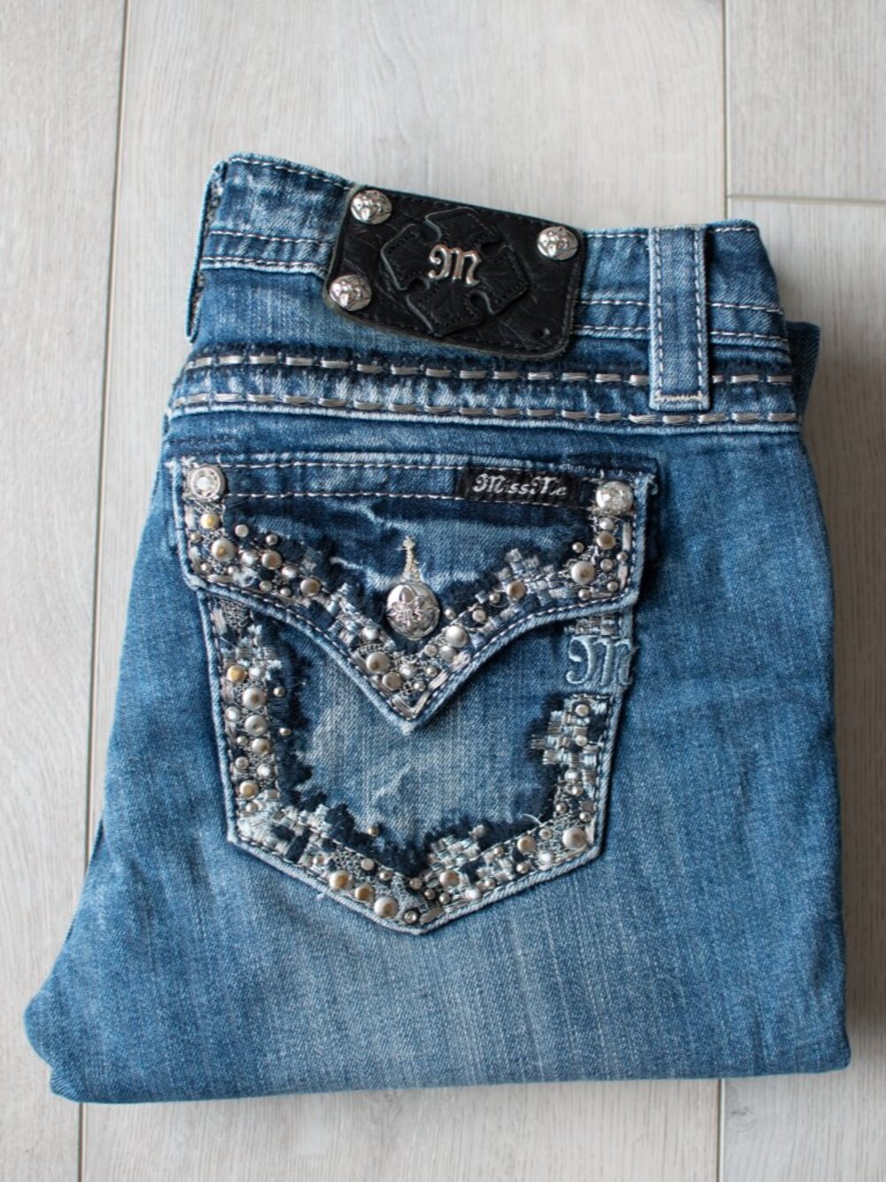 Miss Me Boot Cut Signature - Picture 13 of 15